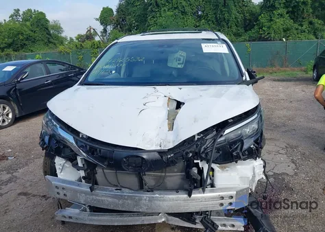 2024 Toyota Sienna Xle/Woodland Edition from USA, damaged, VIN 5TDYSKFC1RS153264